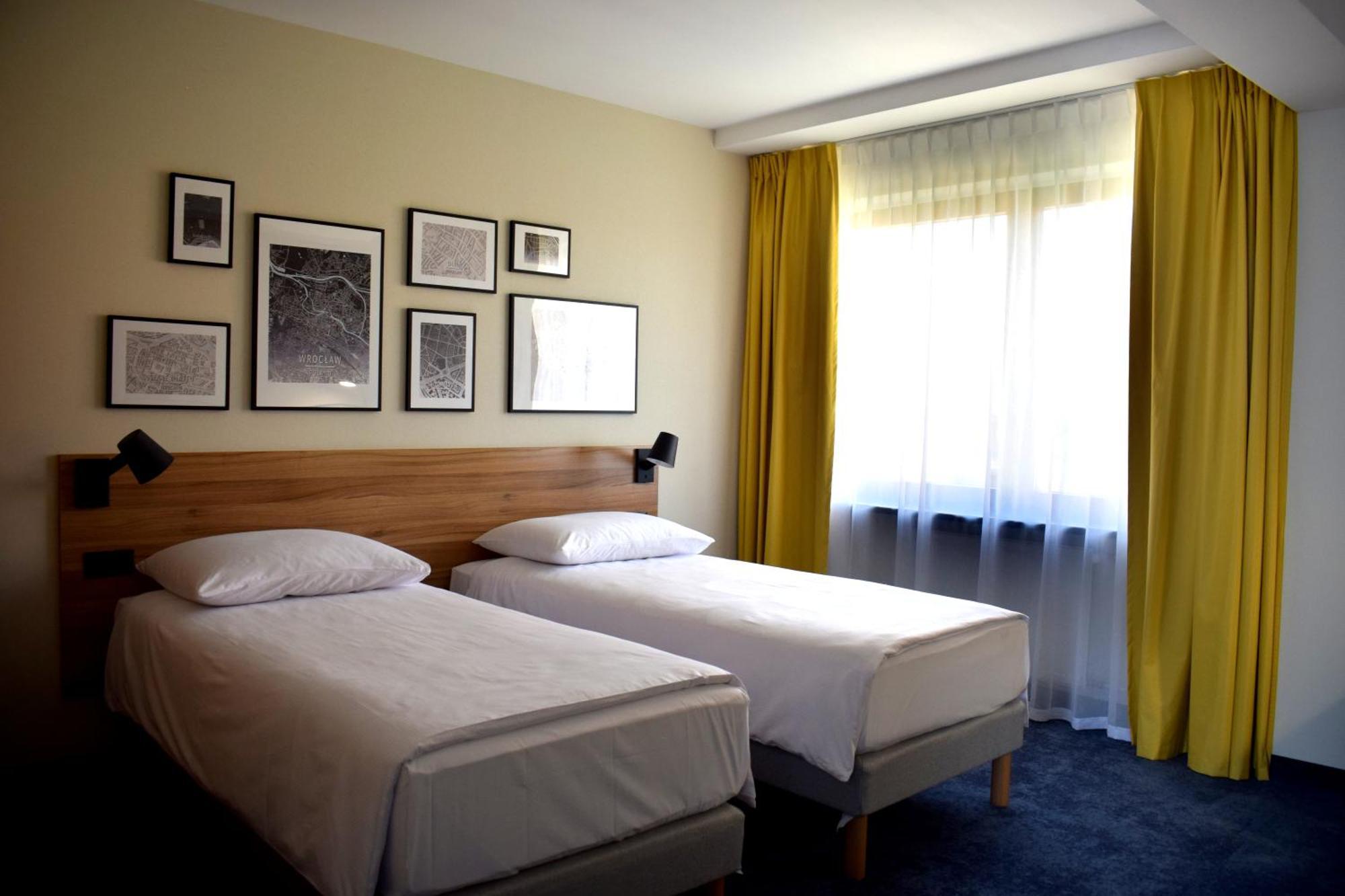 Tulip Hotels - Wroclaw Centre Exterior photo
